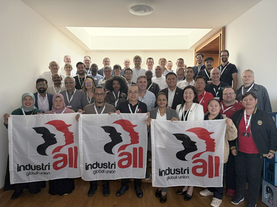 UGT FICA participa en una Conferencia Conjunta en Berlín de la internacional mundial IndustriALL Global Union